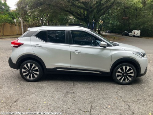 Nissan KICKS SV AUTOMTICO 2017/2018